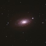 Sonnenblumengalaxie (M63) / 4.2015 / 45cm-Newton-Teleskop f/3.8, Canon Eos D20a, ISO400, 5x600 Sek. / R. Klemm